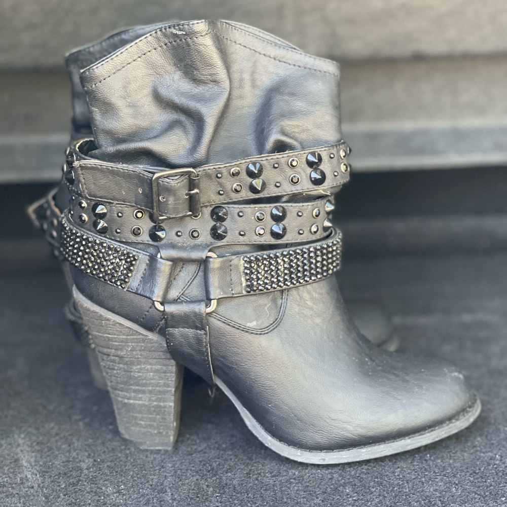 Not Rated Black Booties 6.5